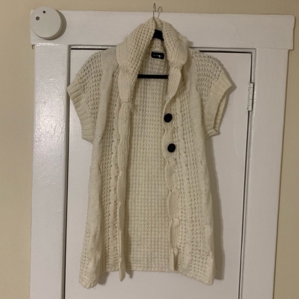 Blue Magic Cream Short‎ Sleeve Knit Cardigan Small